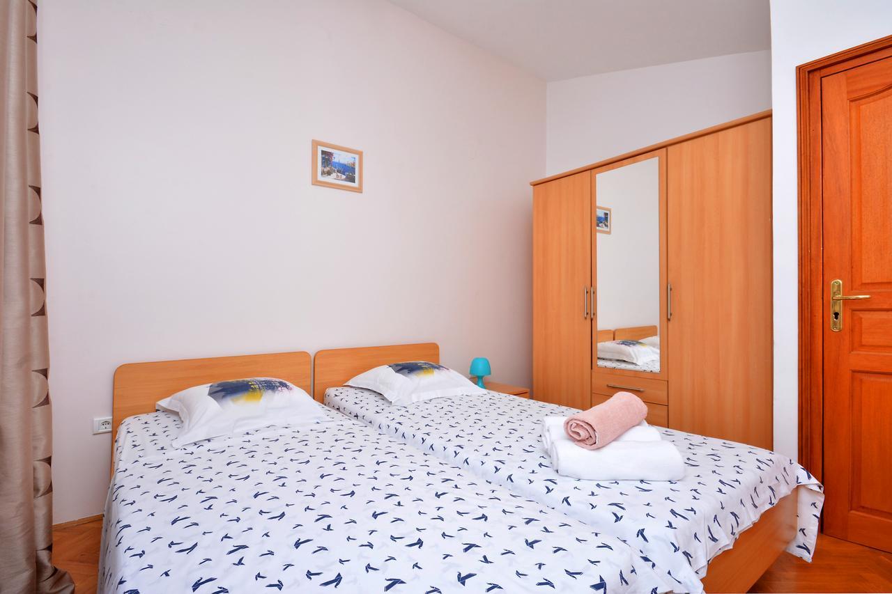 Villa Paris Nečujam Екстериор снимка