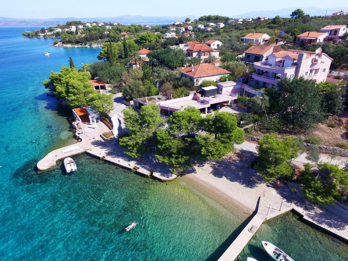 Villa Paris Nečujam Екстериор снимка