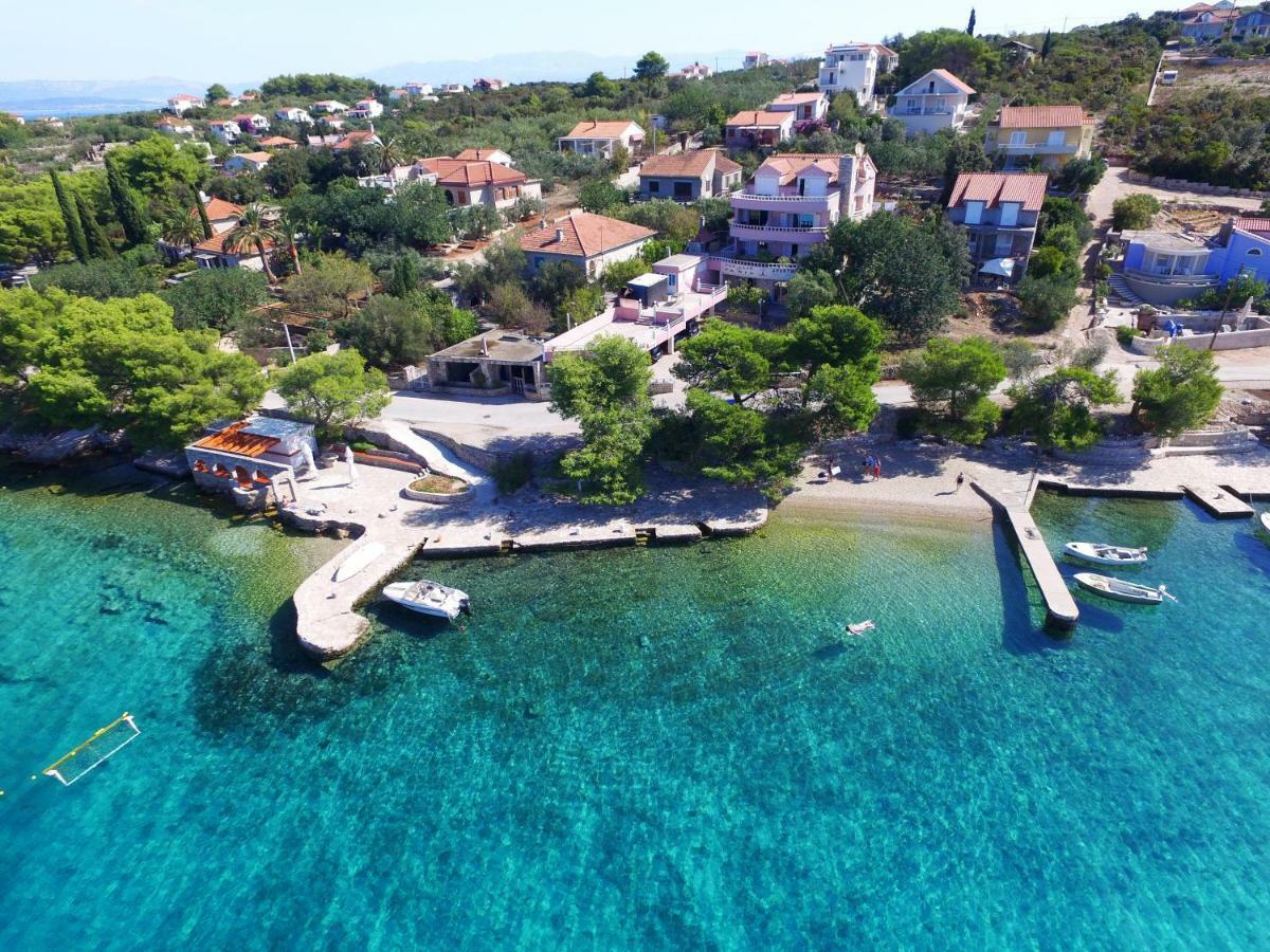 Villa Paris Nečujam Екстериор снимка